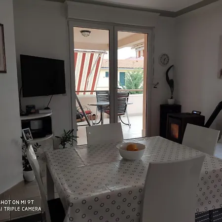 Appartement By The Sea Zaboric, - 16492 *